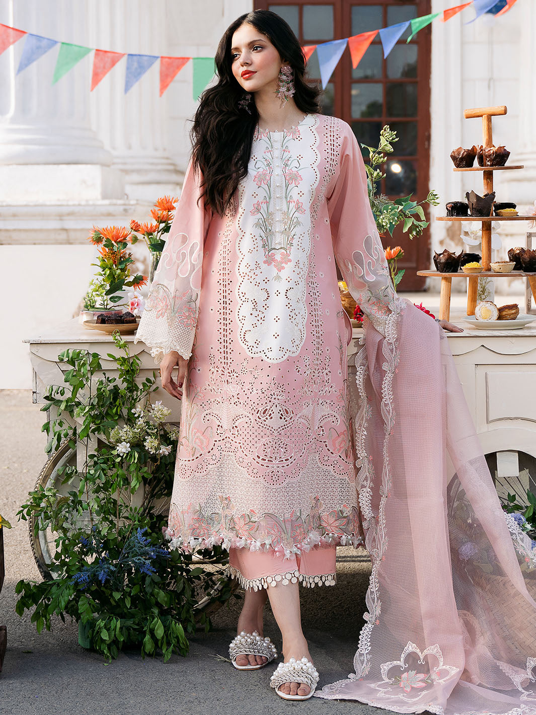3 Piece Embroidered Lawn Shirt with Embroidered Organza Duppata 101