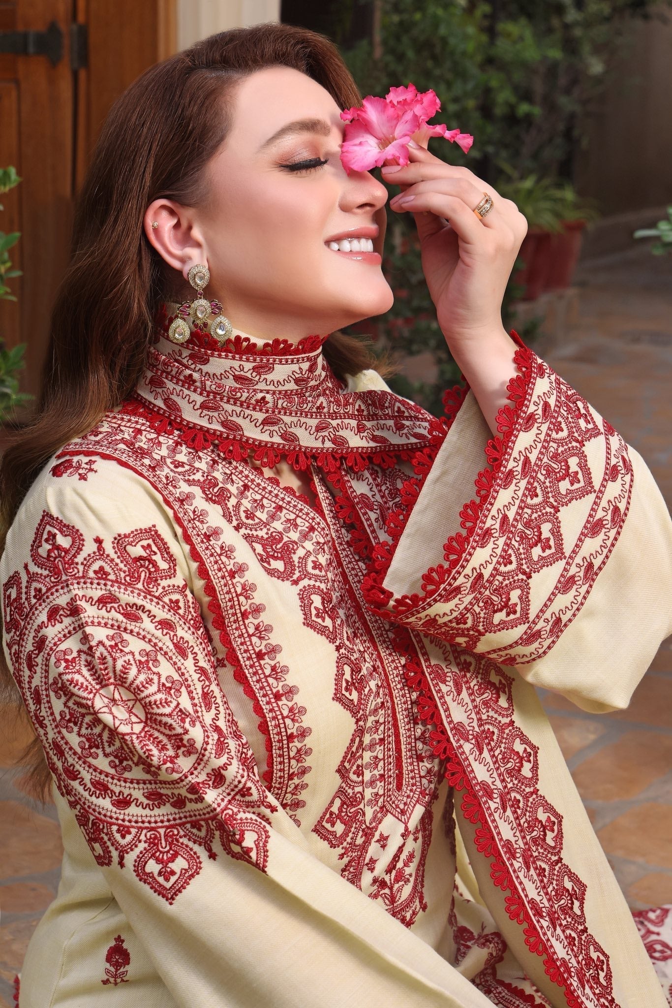 ANEELAS-3PC DHANAK EMBROIDERED SHIRT WITH DHANAK EMBROIDERED SHAWL & TROUSER V672