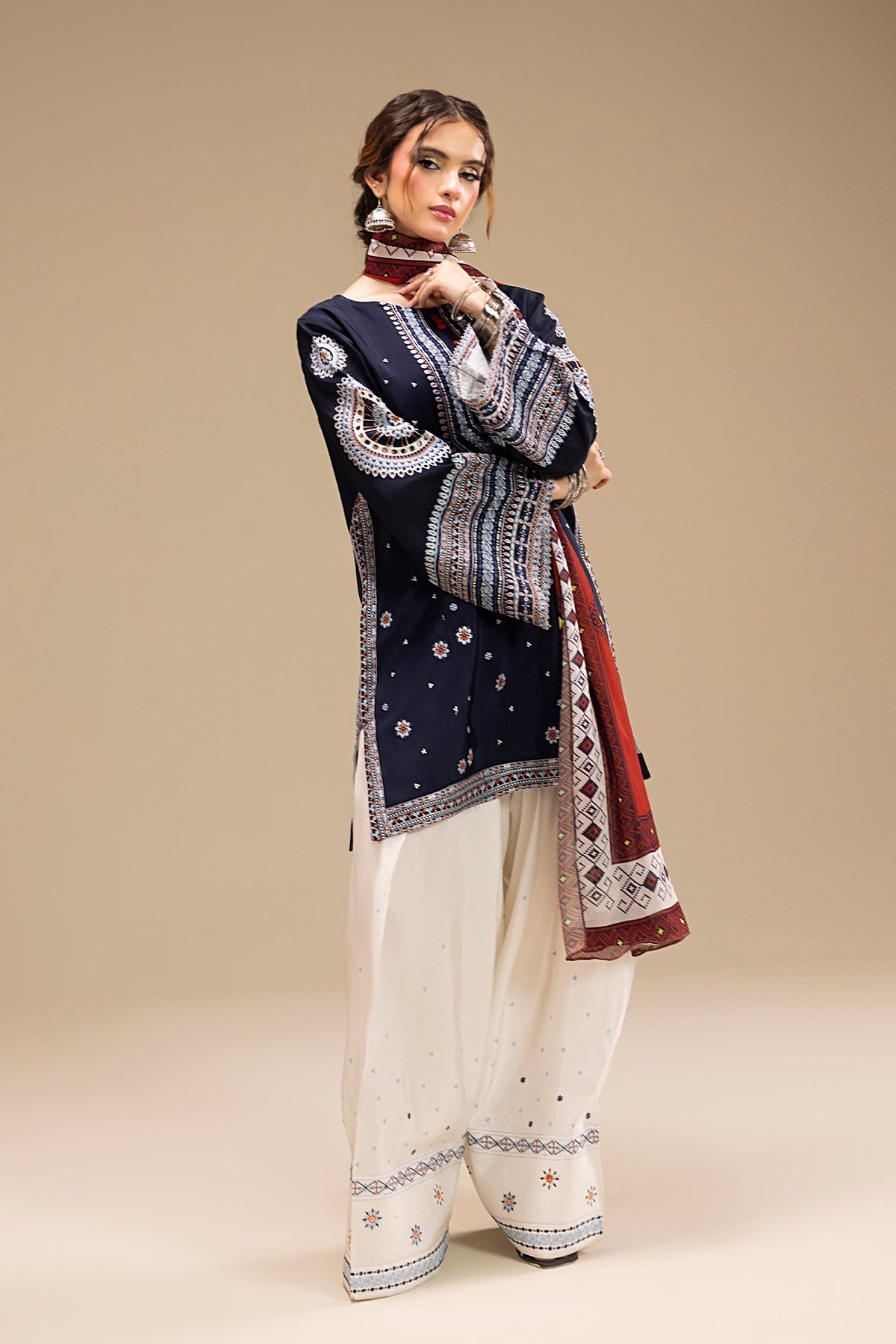 UNSTITCHED 3PC DHANAK EMBROIDERED SUIT V241