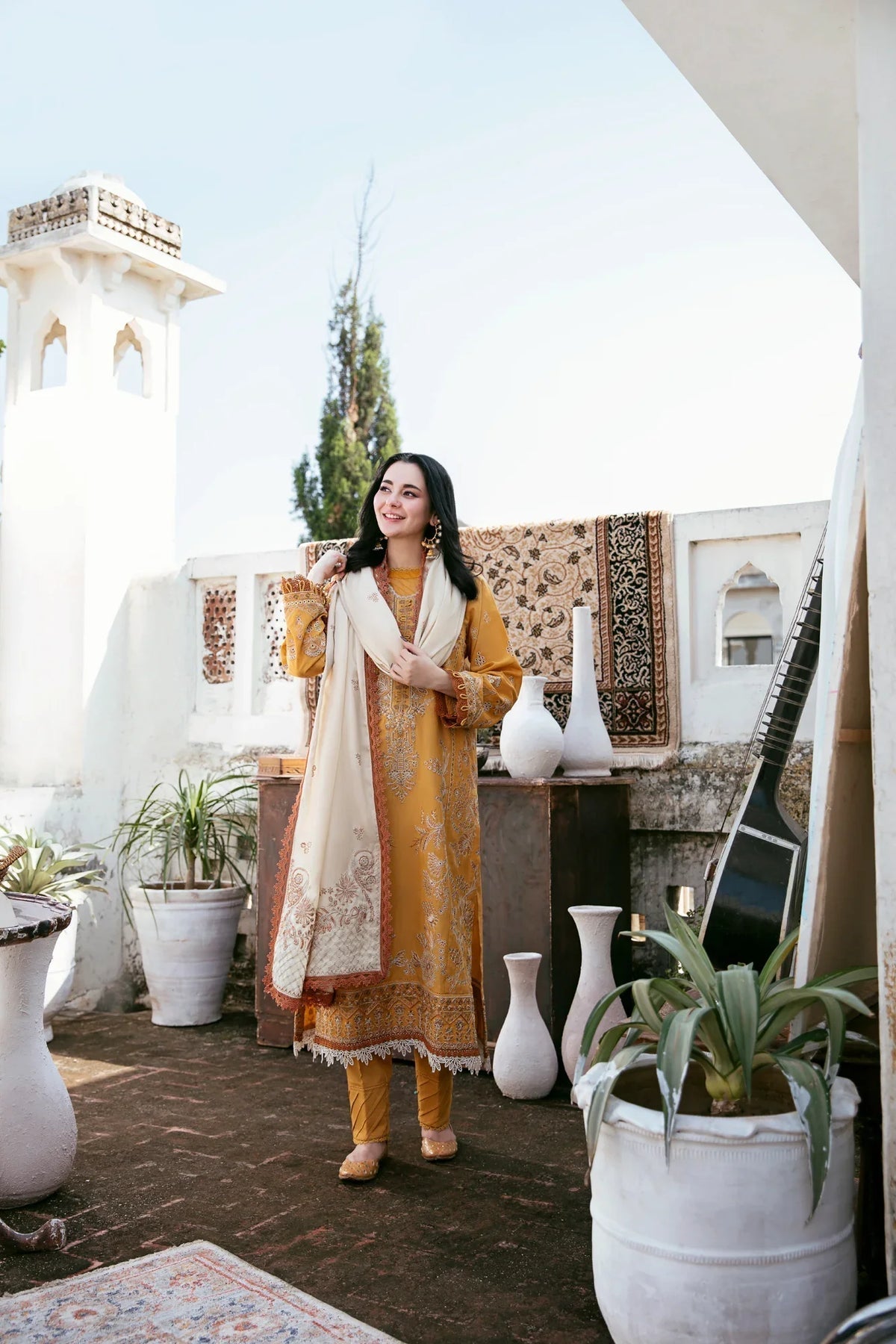 FLORENT - 3PC DHANAK EMBROIDERED UNSTITCHED DRESS - 222