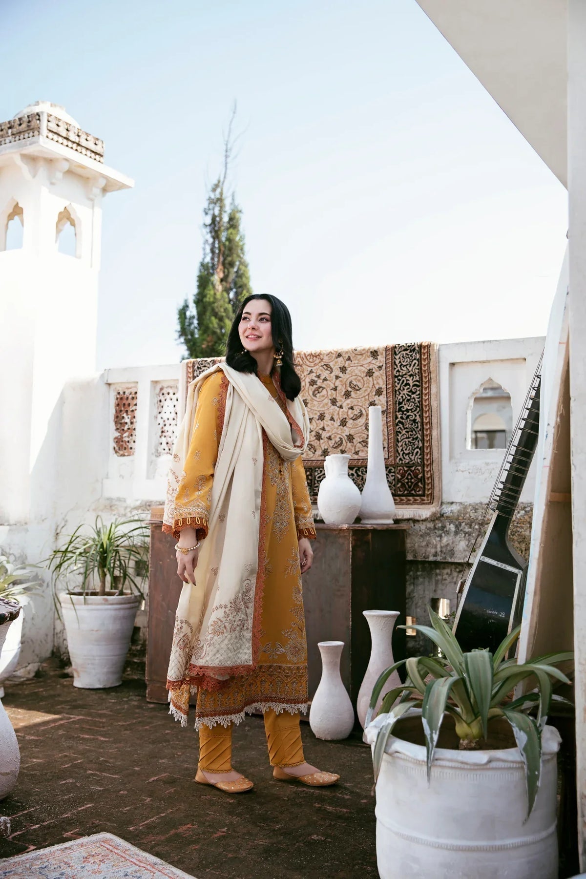 FLORENT - 3PC DHANAK EMBROIDERED UNSTITCHED DRESS - 222