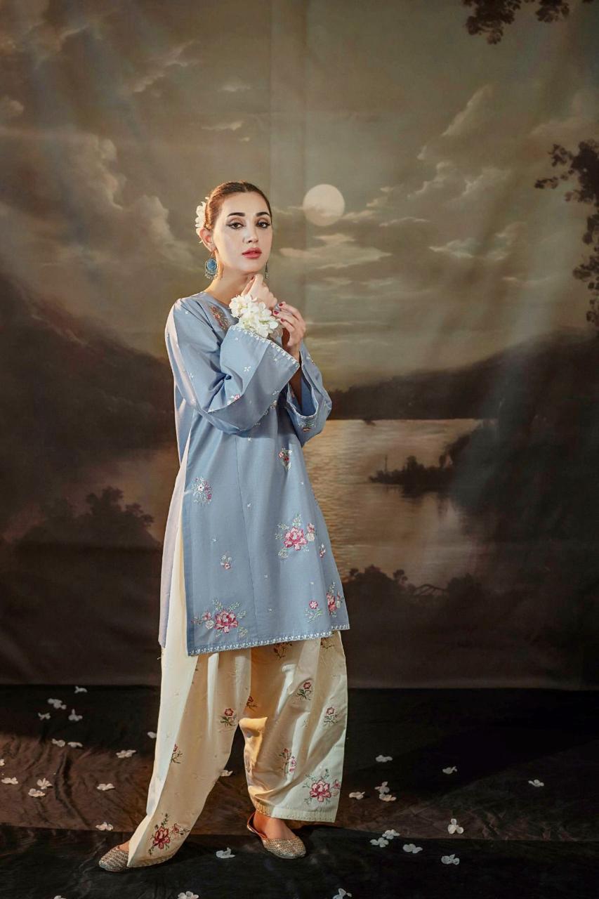 unstitch 2Pice lawn dress 10016